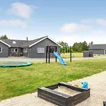 Gorgeous Home In Blavand With Sauna Prázdninový dům
