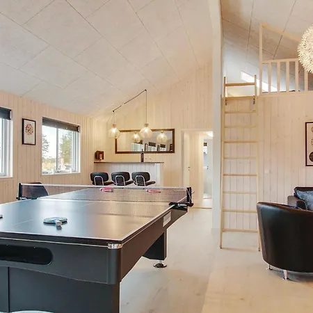 Hébergement de vacances Pet Friendly In With Sauna Blåvand